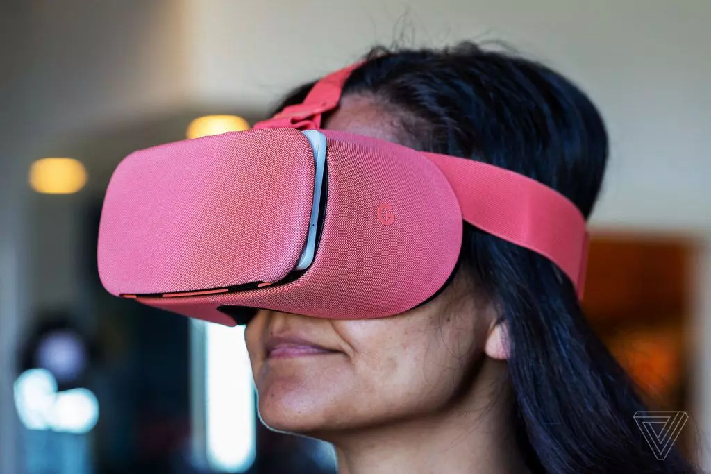 Google обновила Daydream View VR