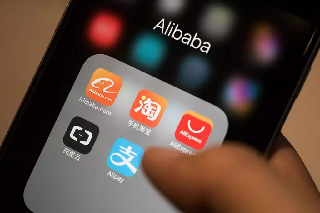 Alibaba поставила новый рекорд продаж в День холостяков