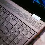 Новый HP Spectre x360 15 – один из первых ноутбуков с процессорным модулем, объединяющим технологии Intel и AMD